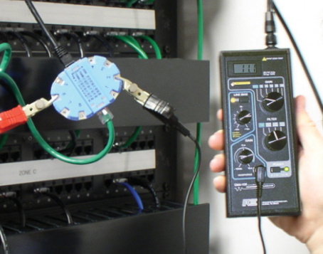 含山美国REI CMA-100反监听音频放大器